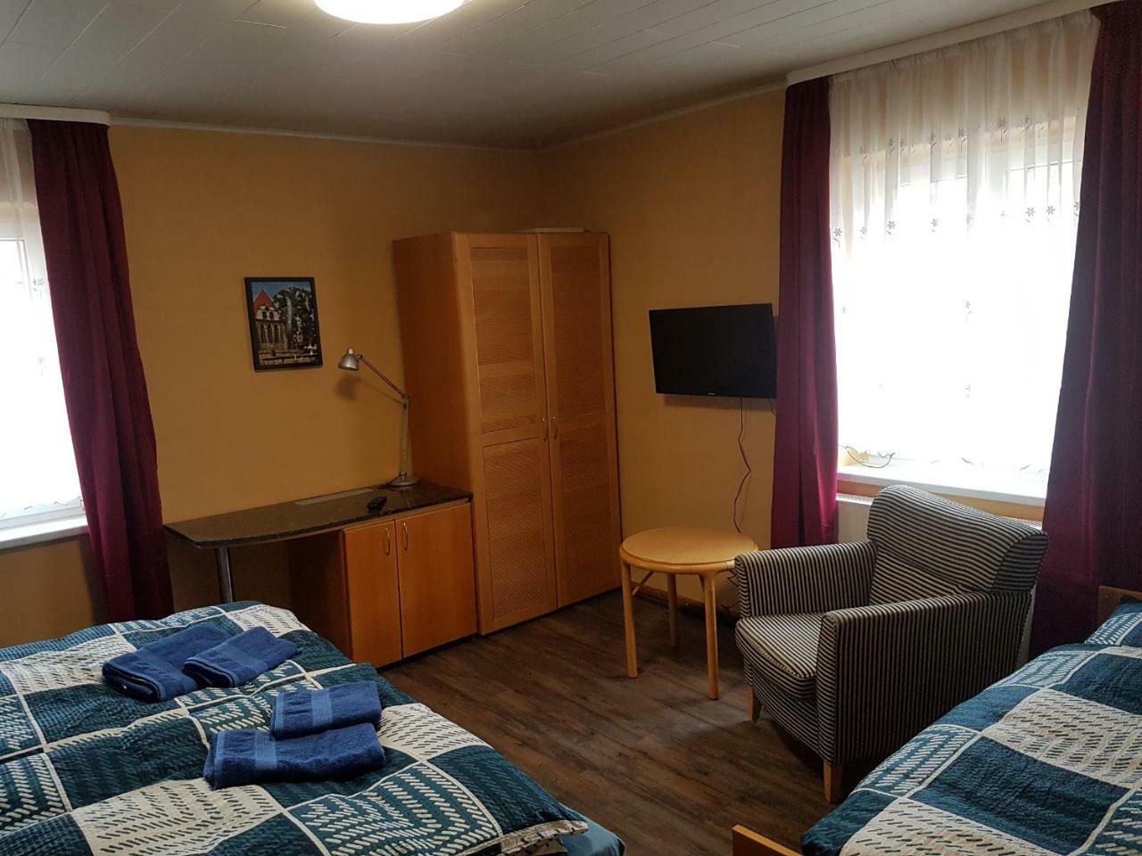 Ferienhaus Wohnen Unter Freunden Άρνσταντ Εξωτερικό φωτογραφία